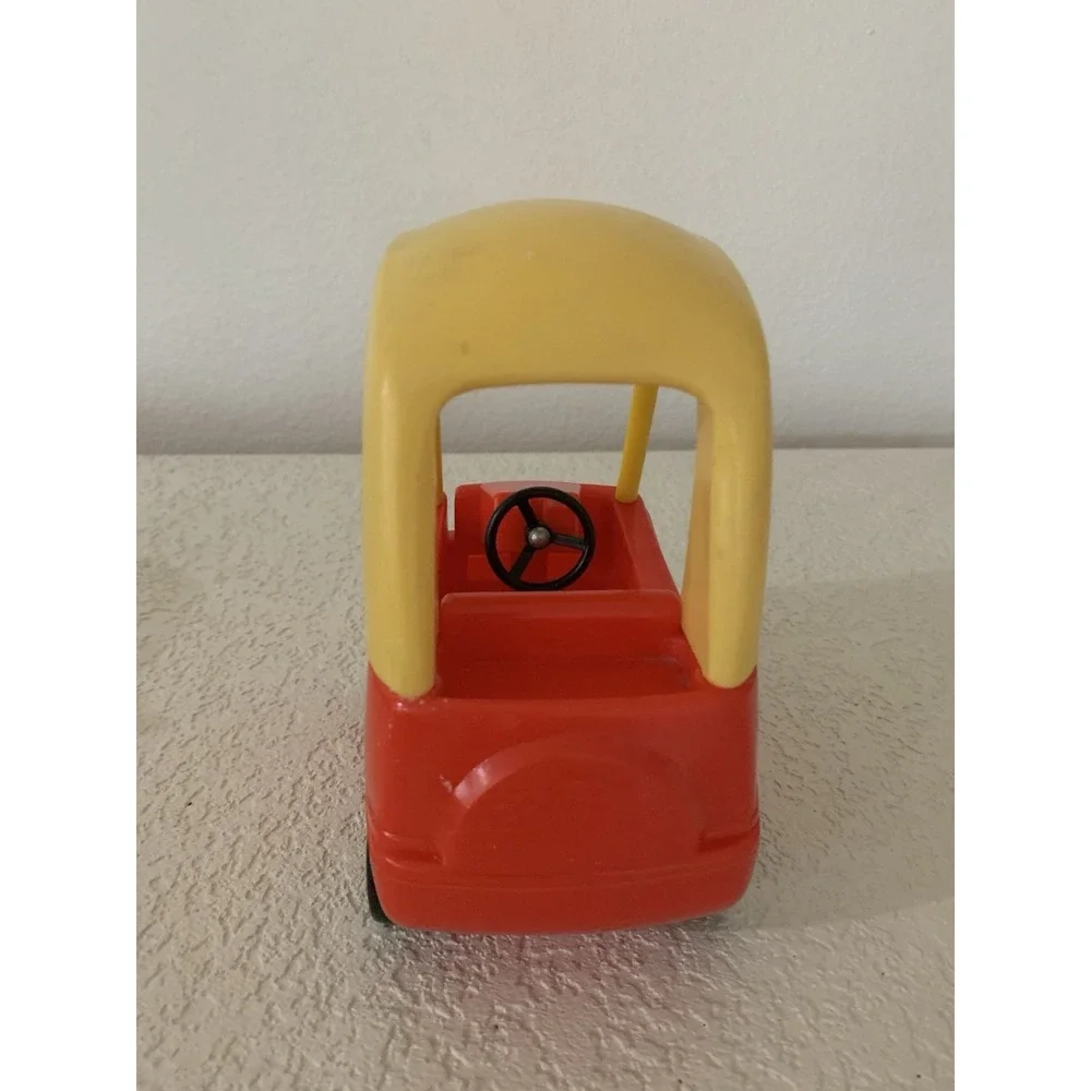 Little Tikes Dollhouse Size Cozy Coupe Mini Car Red Yellow Vintage Toy